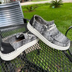 Platform Black and White Western Hey Dudes